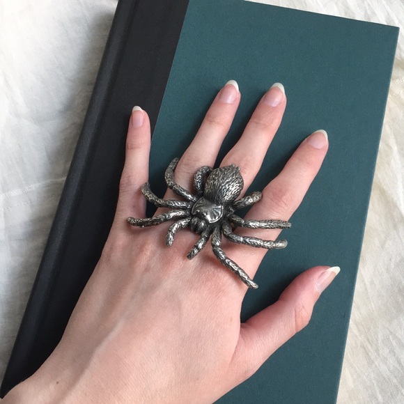 tarantula ring